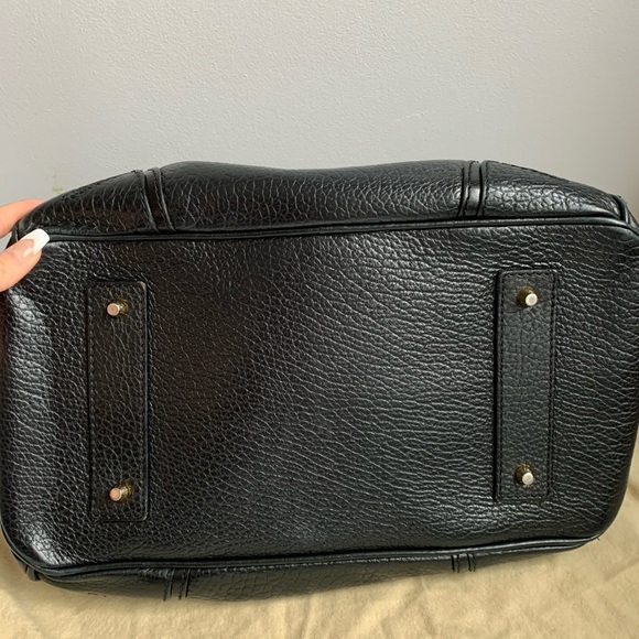 Burberry Chunky Handbag - Picture 4 of 6